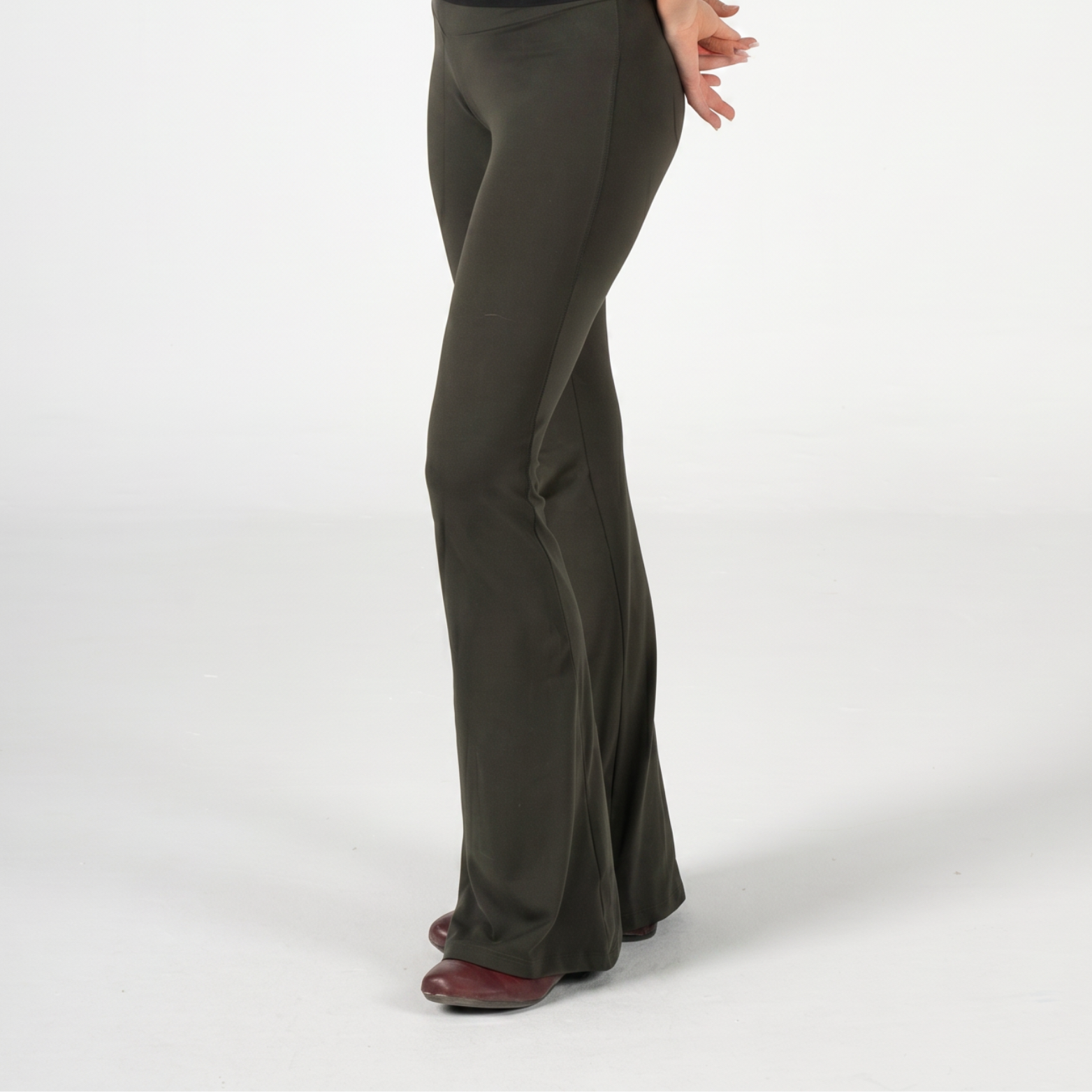 BROWN FLARED YOGA PANTS