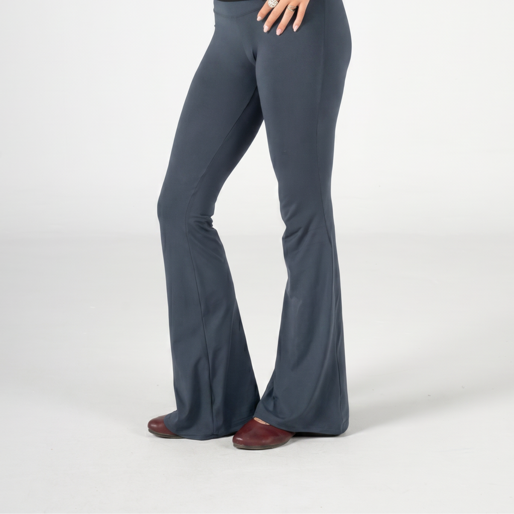 GREY FLARED YOGA PANTS
