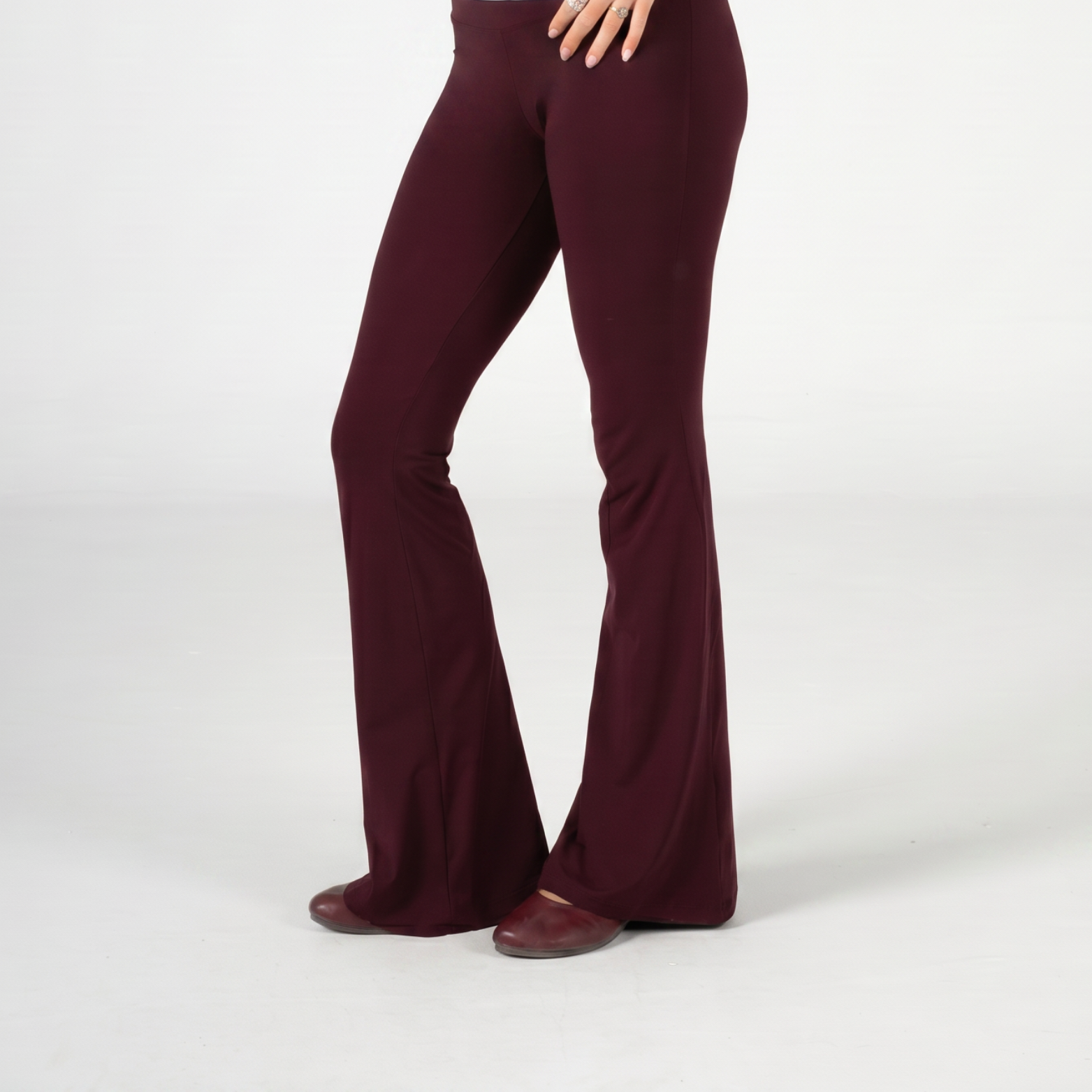 BURGUNDY FLARED YOGA PANTS