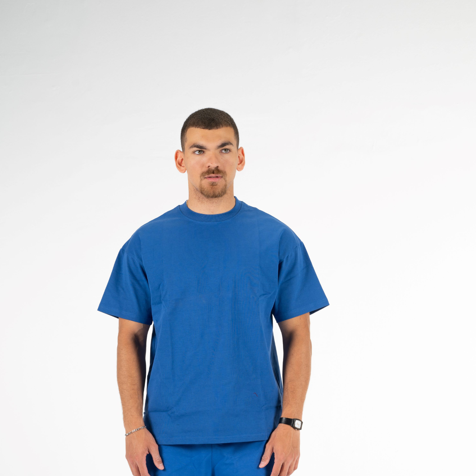BLUE BOX FIT T-SHIRT