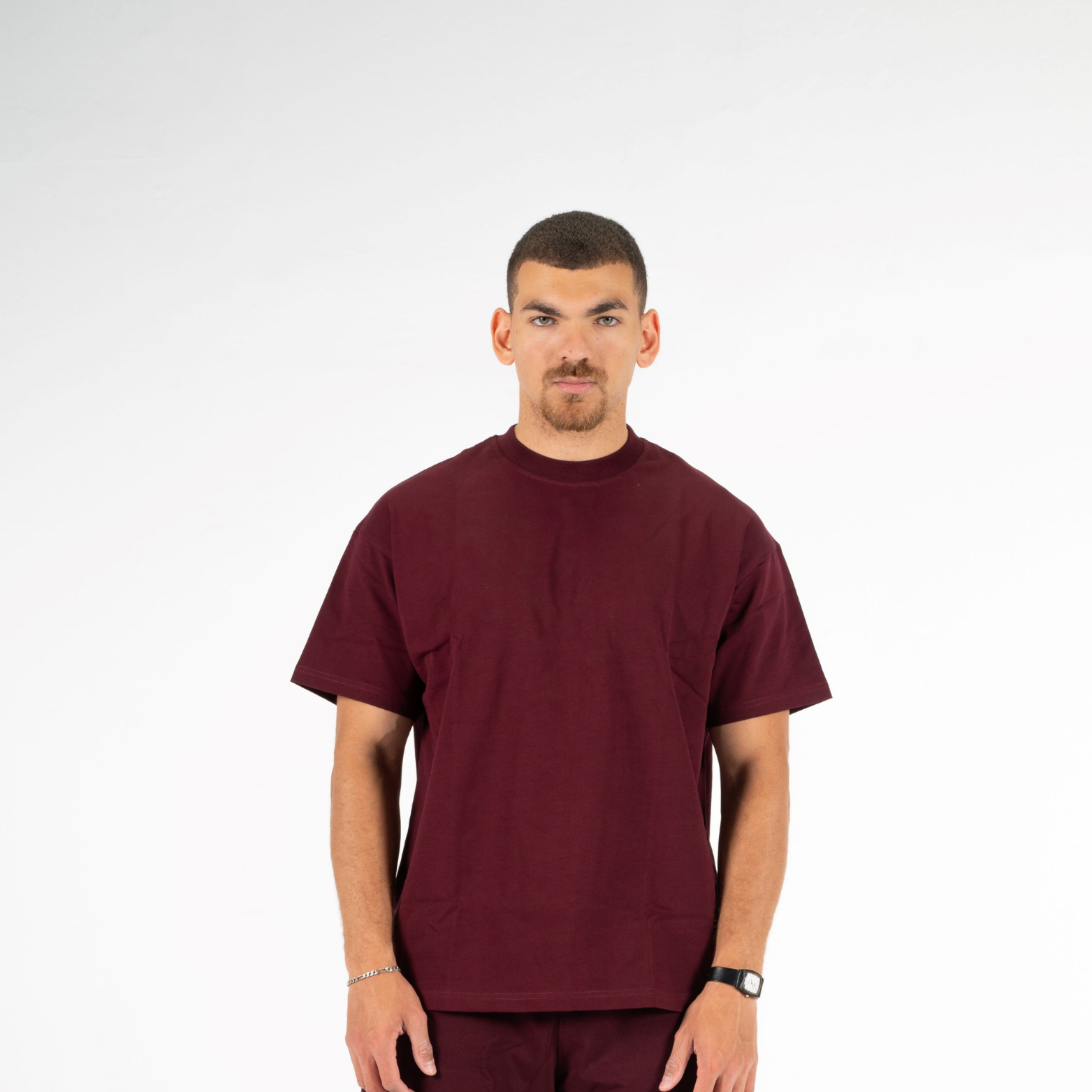 BURGUNDY BOX FIT T-SHIRT