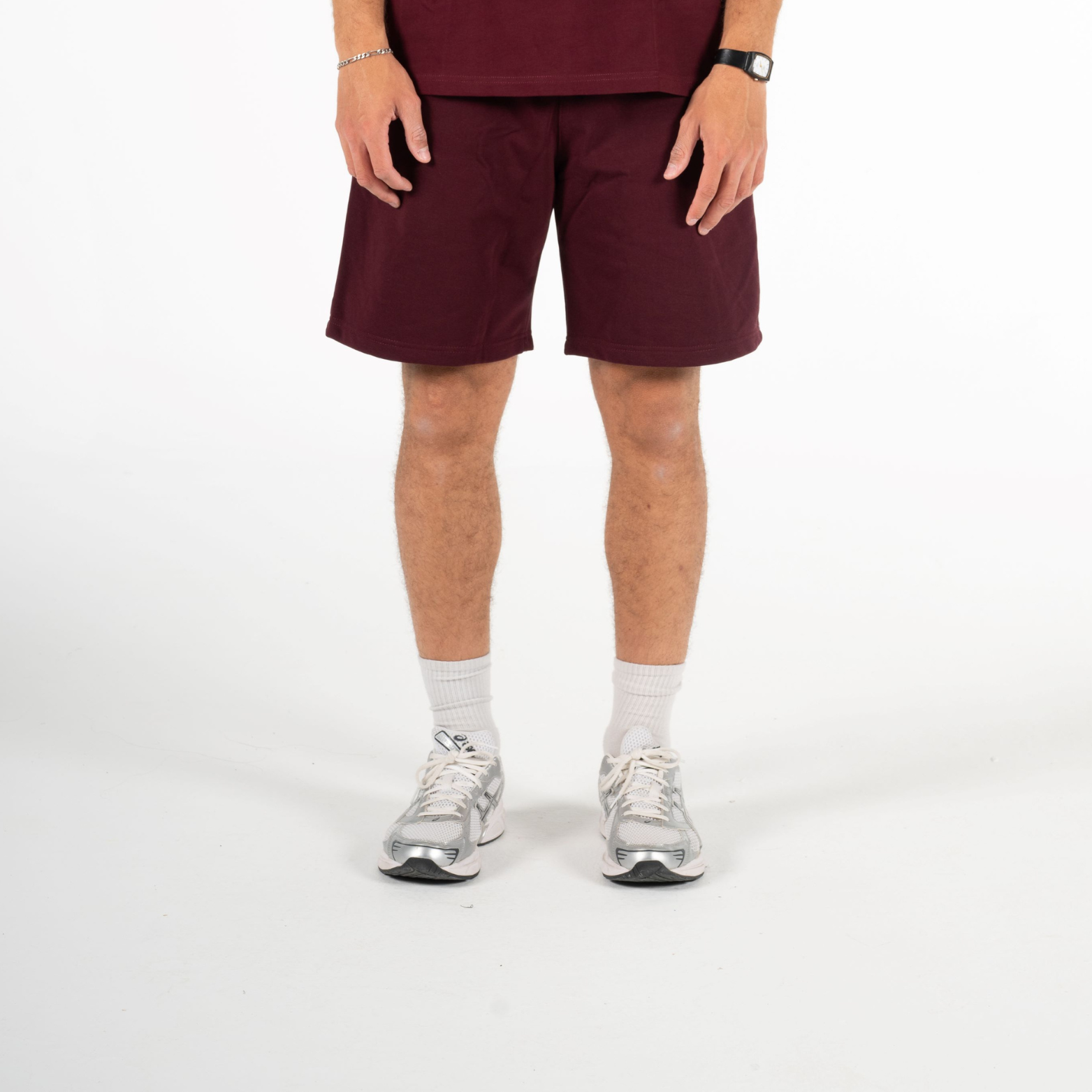 BURGUNDY SHORT