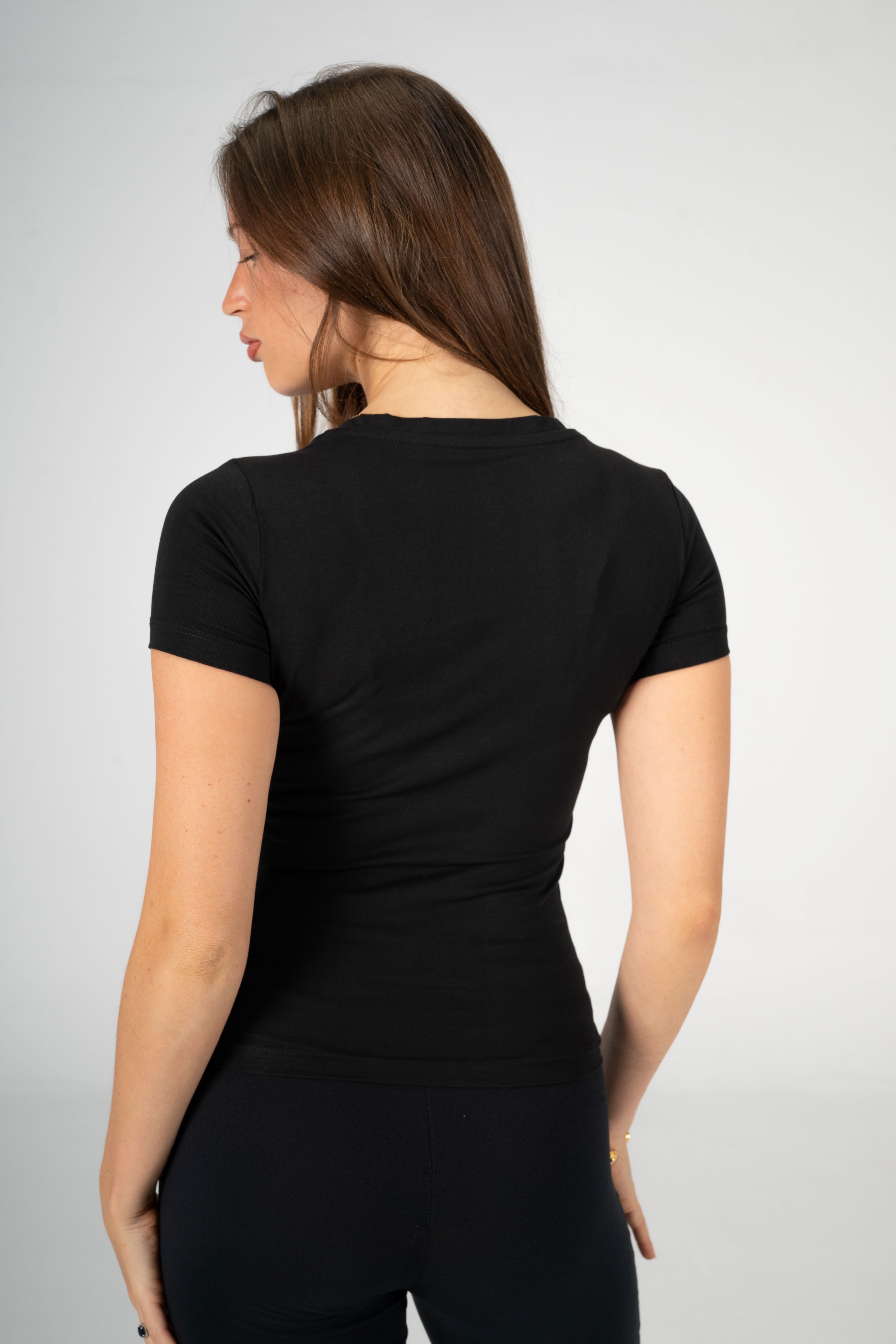BLACK V SHAPED TOP