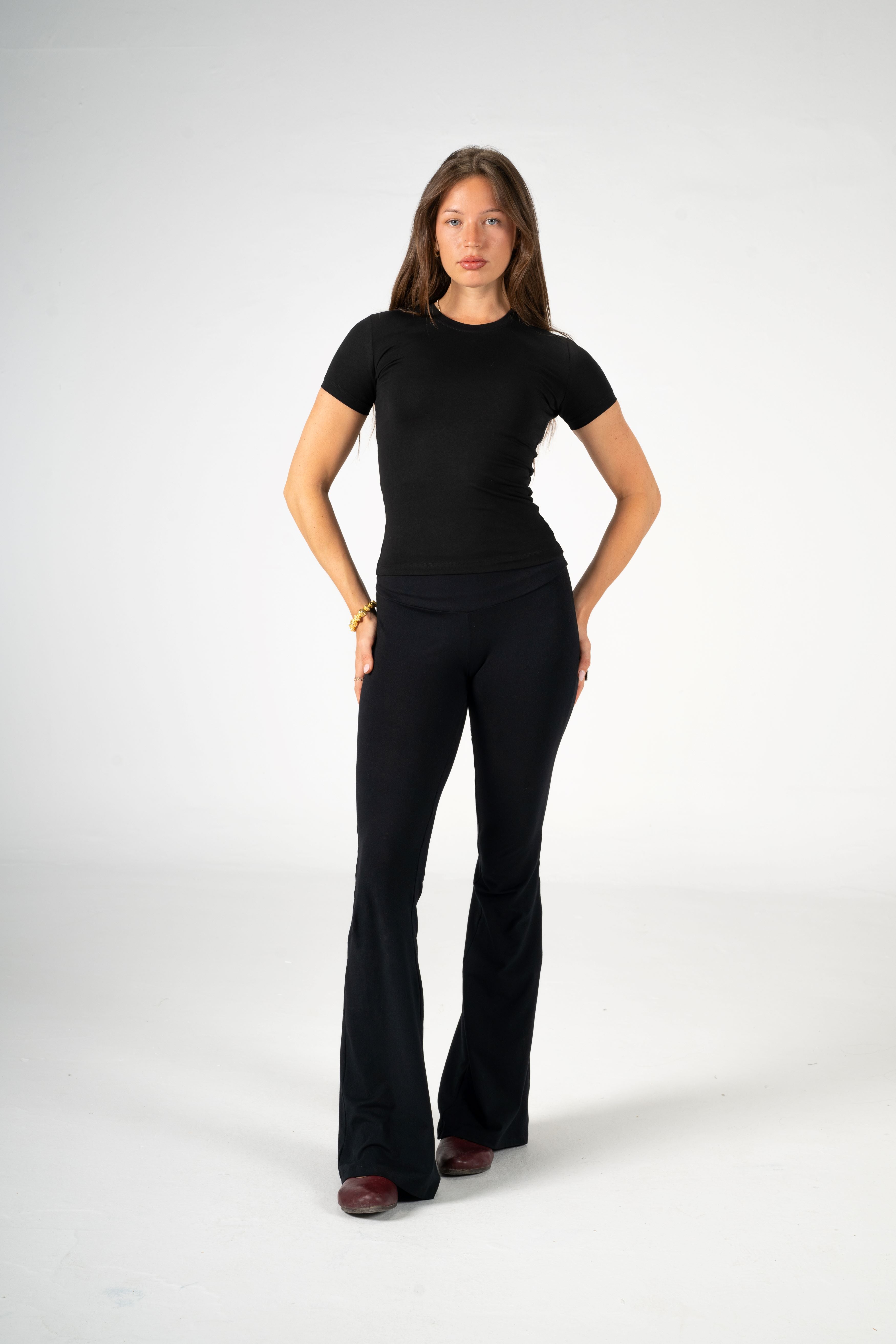BLACK SHORT SLEEVE