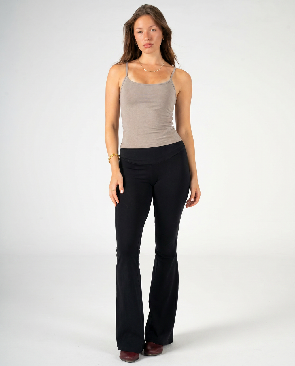 STONE THIN STRAP TOP