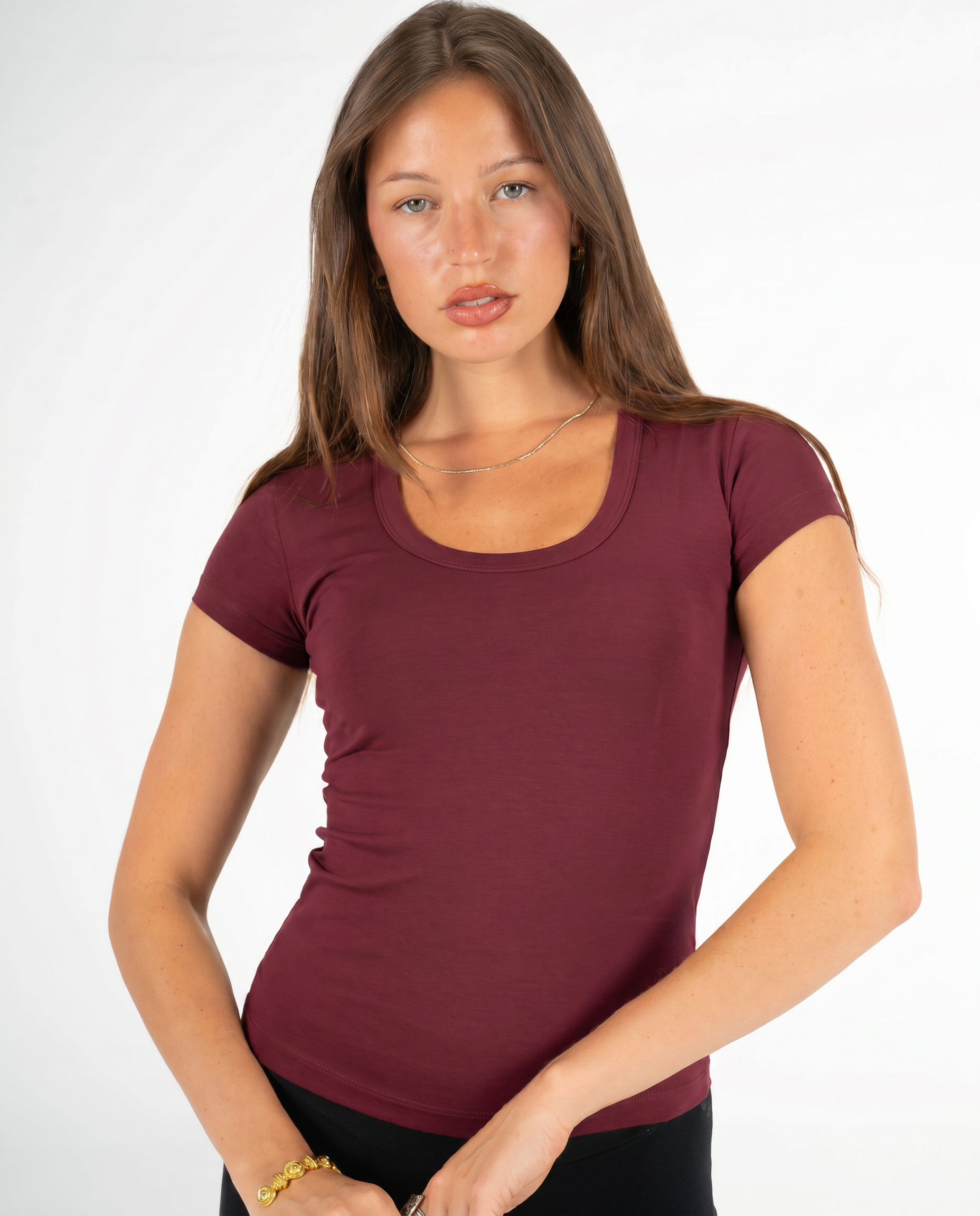 BURGUNDY ROUND NECK TOP