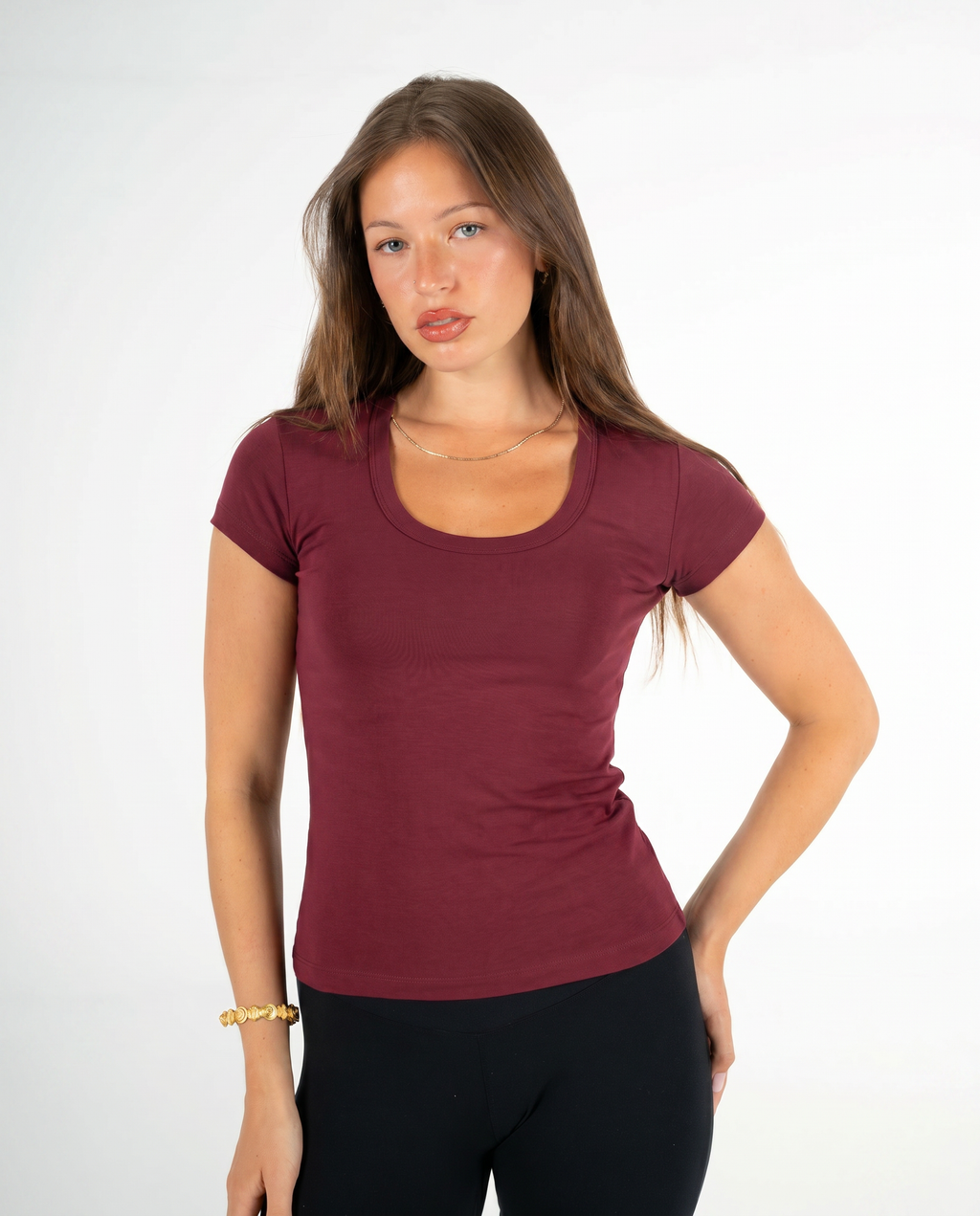 BURGUNDY ROUND NECK TOP