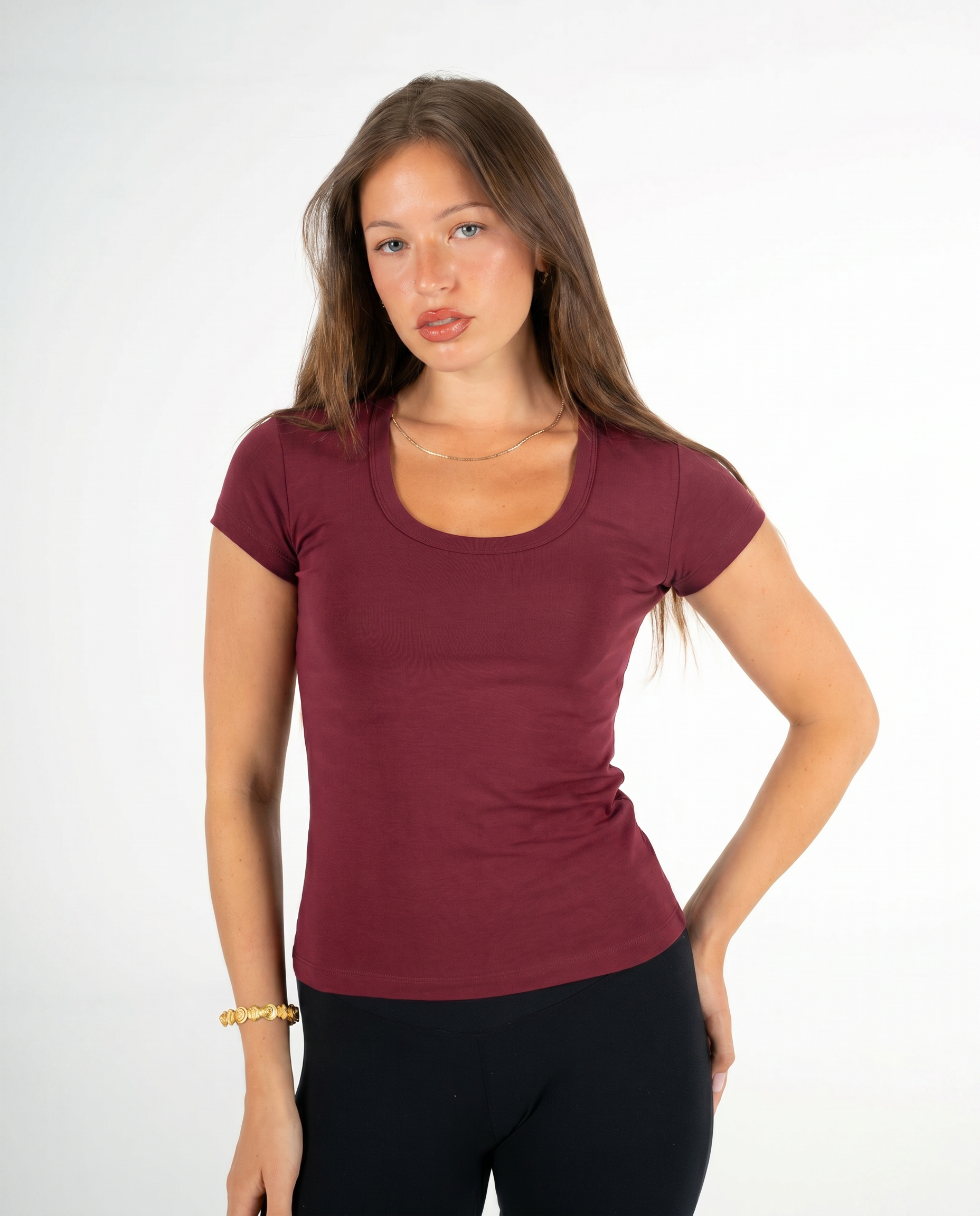 BURGUNDY ROUND NECK TOP