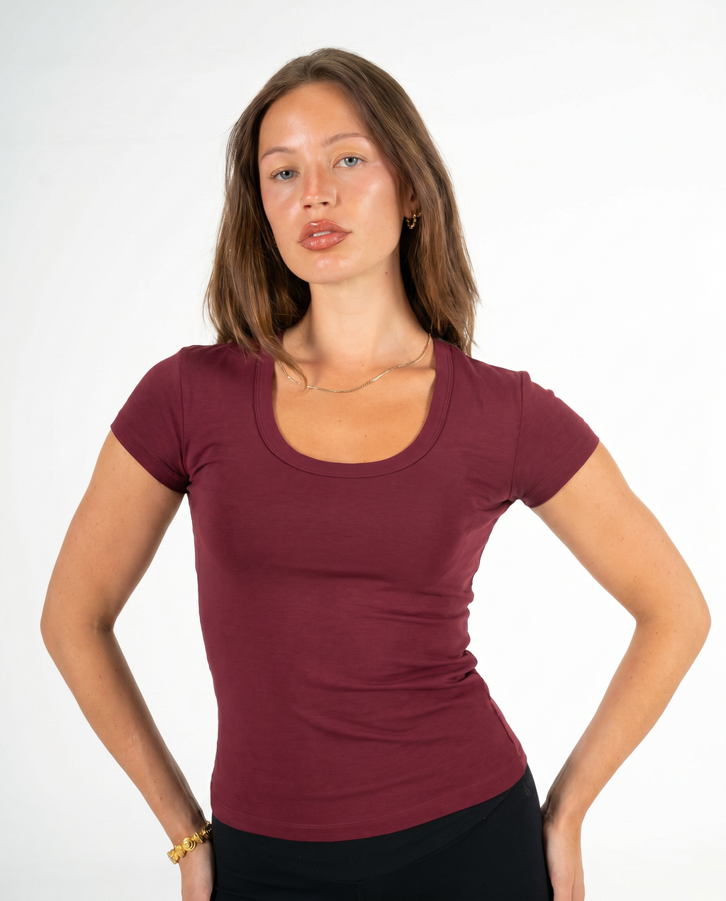 BURGUNDY ROUND NECK TOP