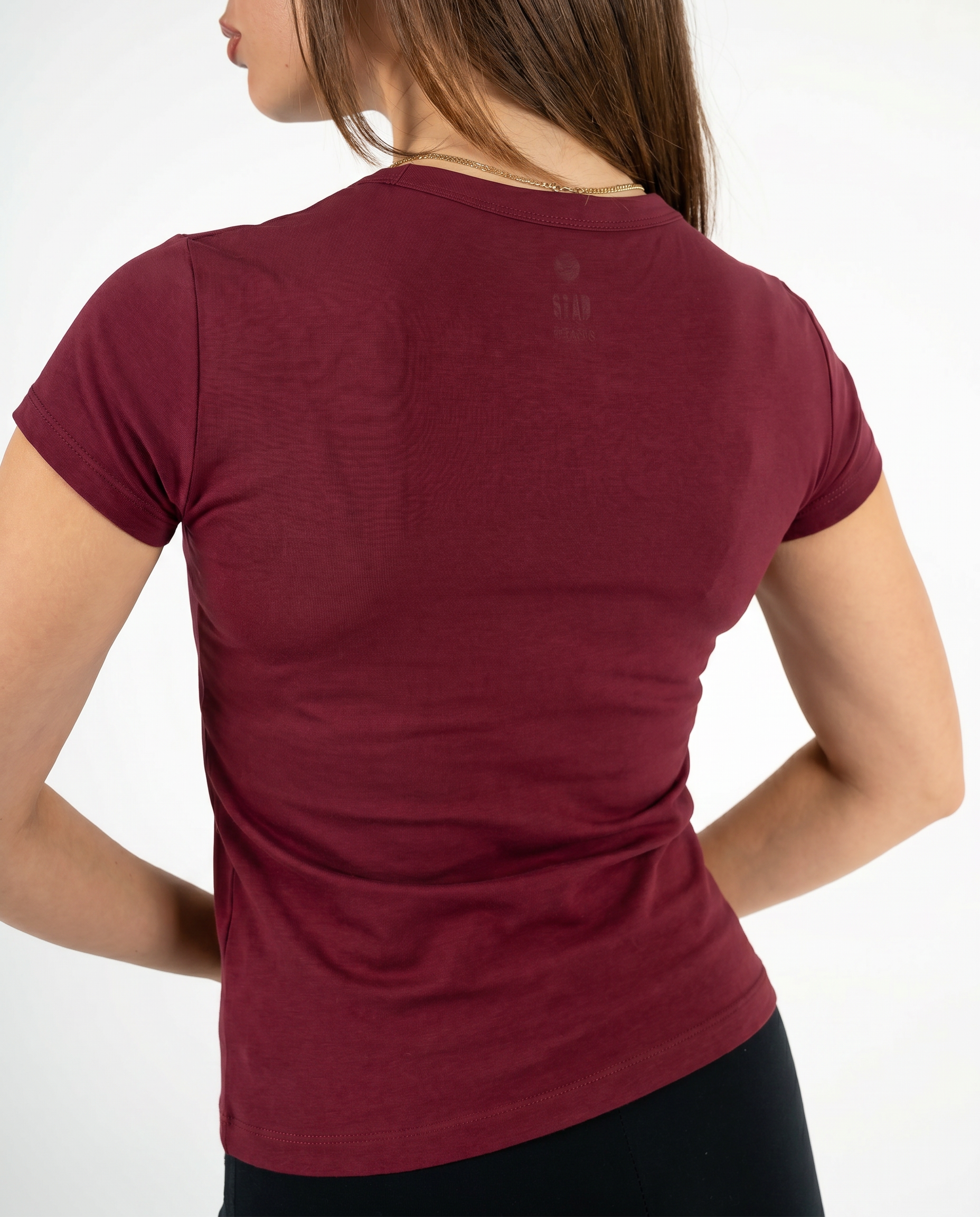 BURGUNDY ROUND NECK TOP
