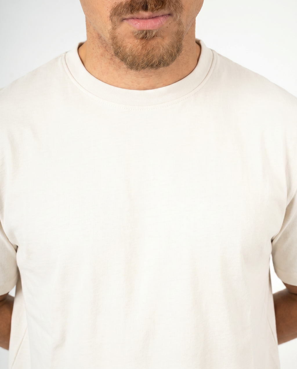 WHITE REGULAR FIT T-SHIRT