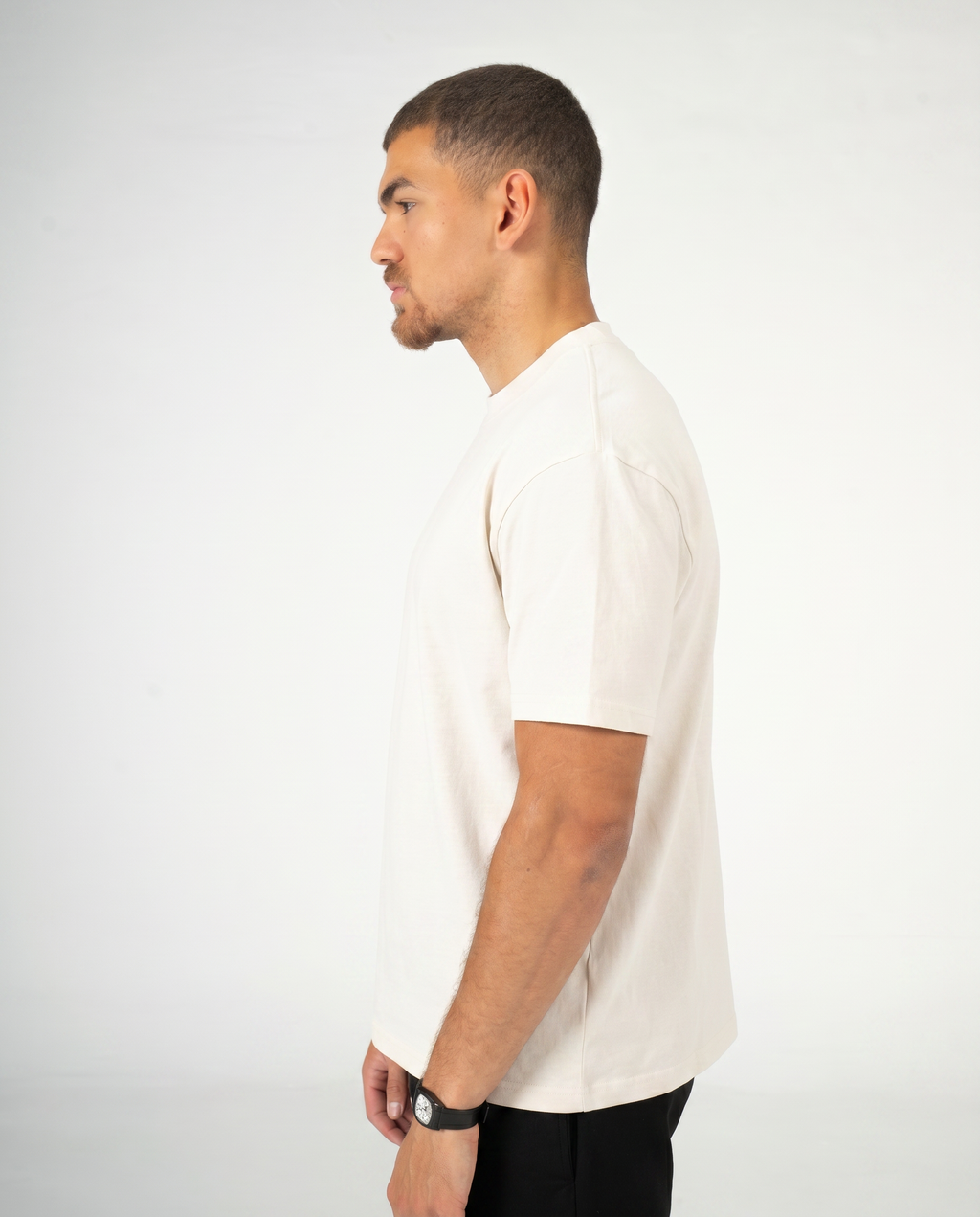 WHITE REGULAR FIT T-SHIRT