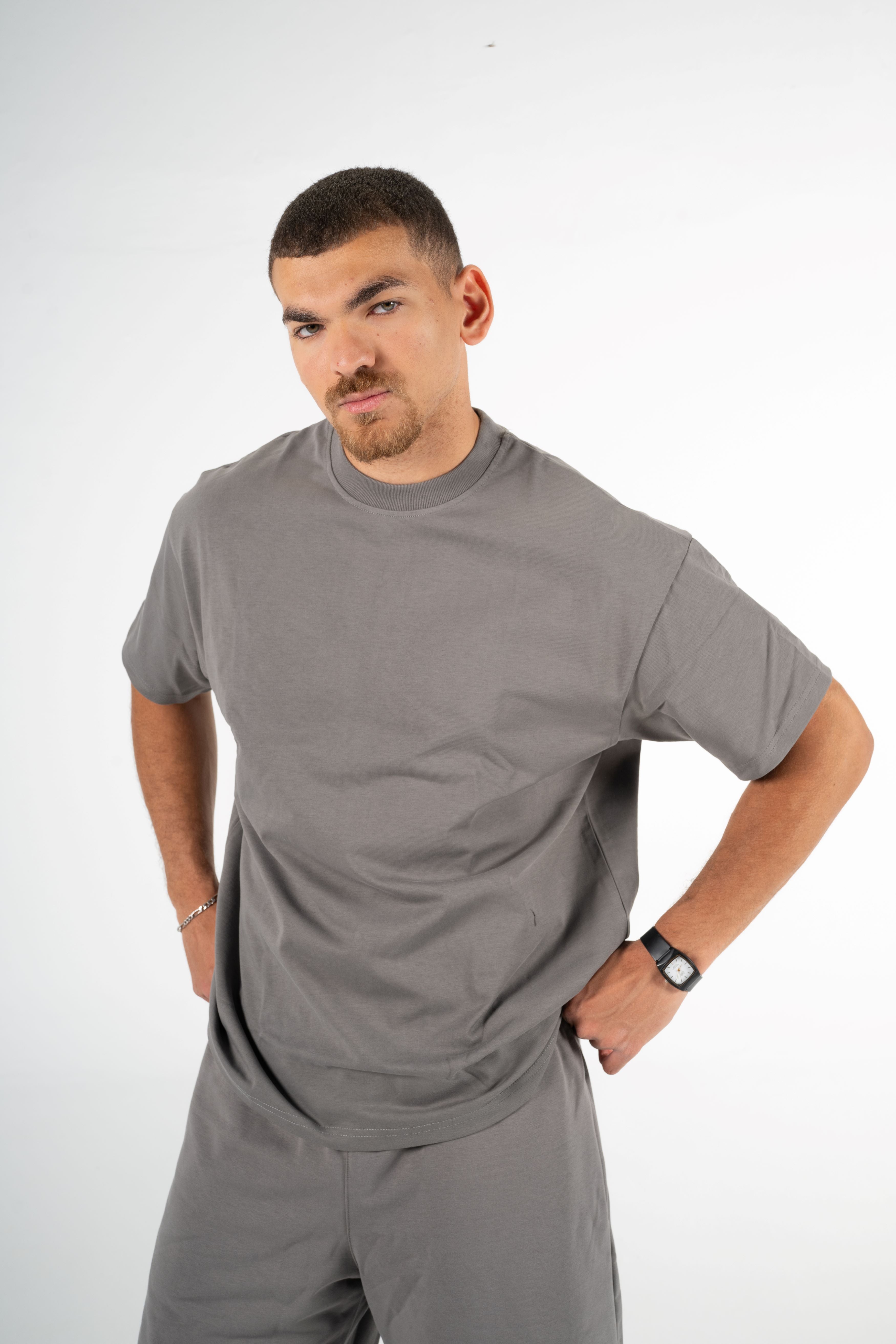 GRAY BOX FIT T-SHIRT