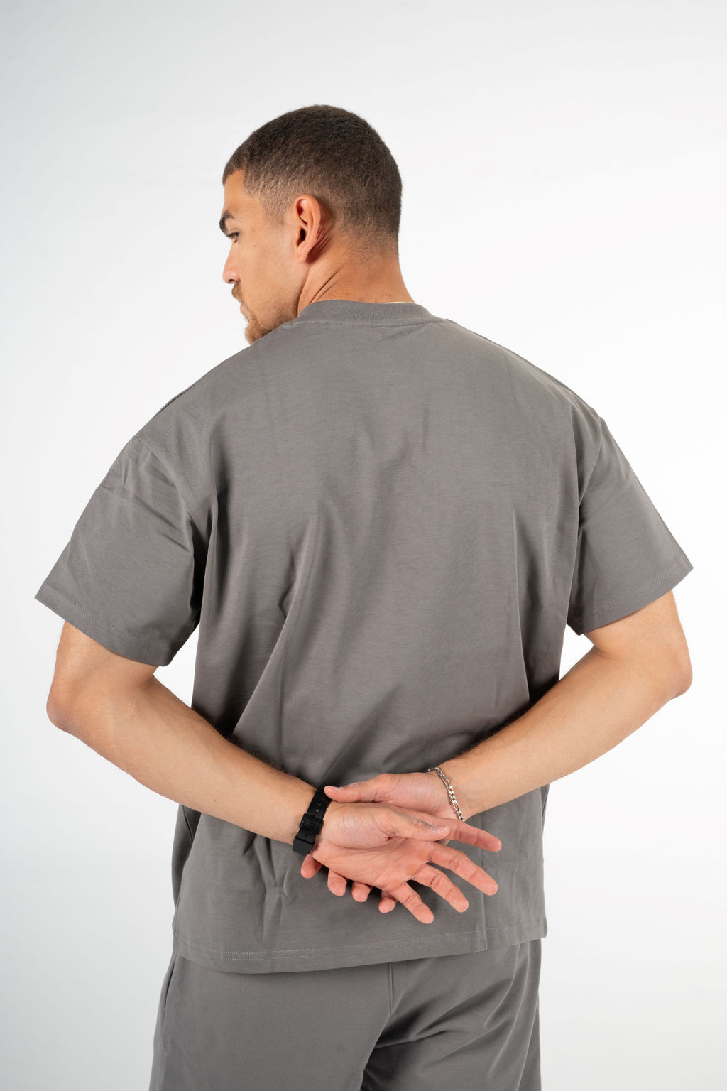 GRAY BOX FIT T-SHIRT