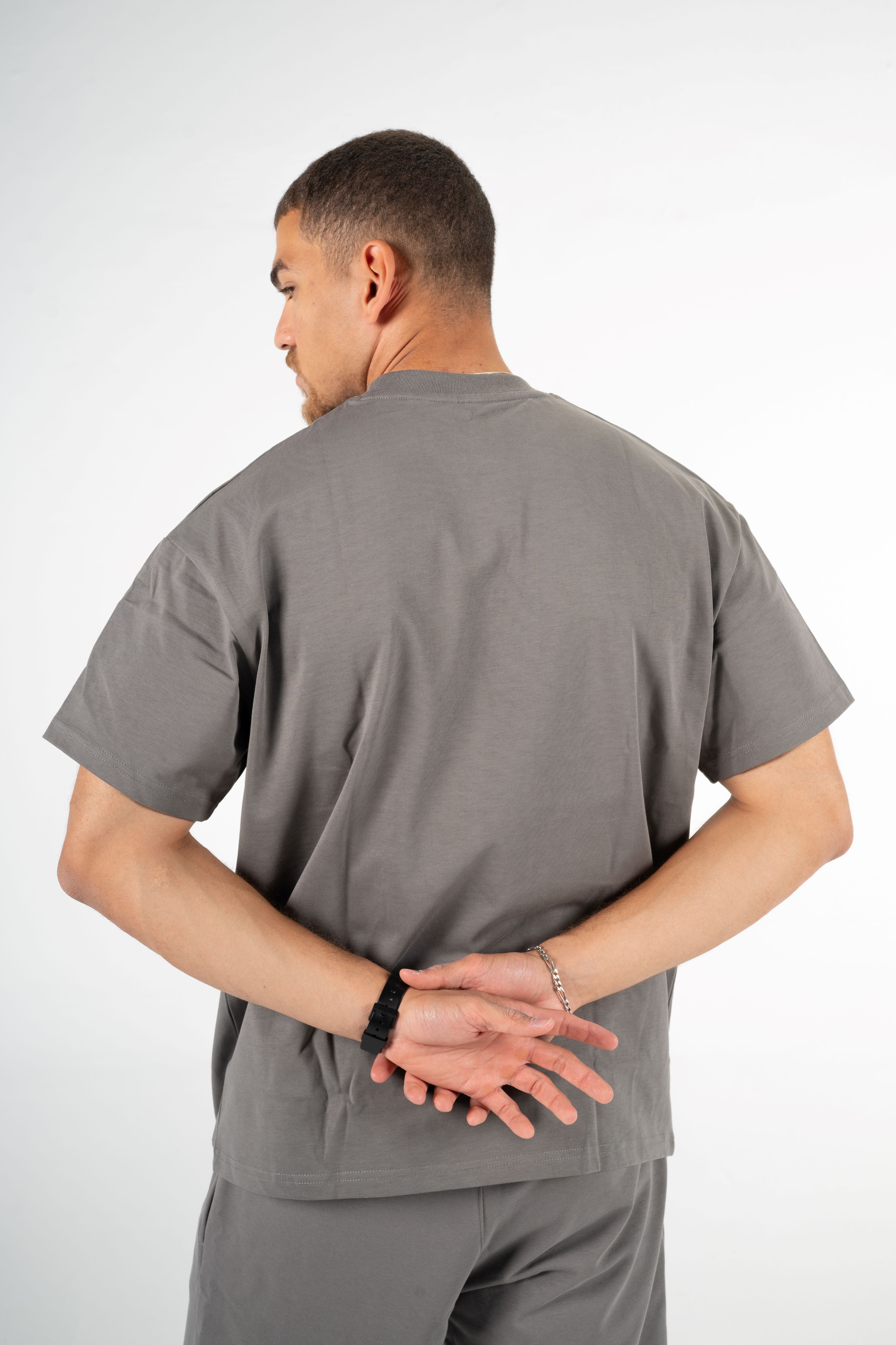 GRAY BOX FIT T-SHIRT