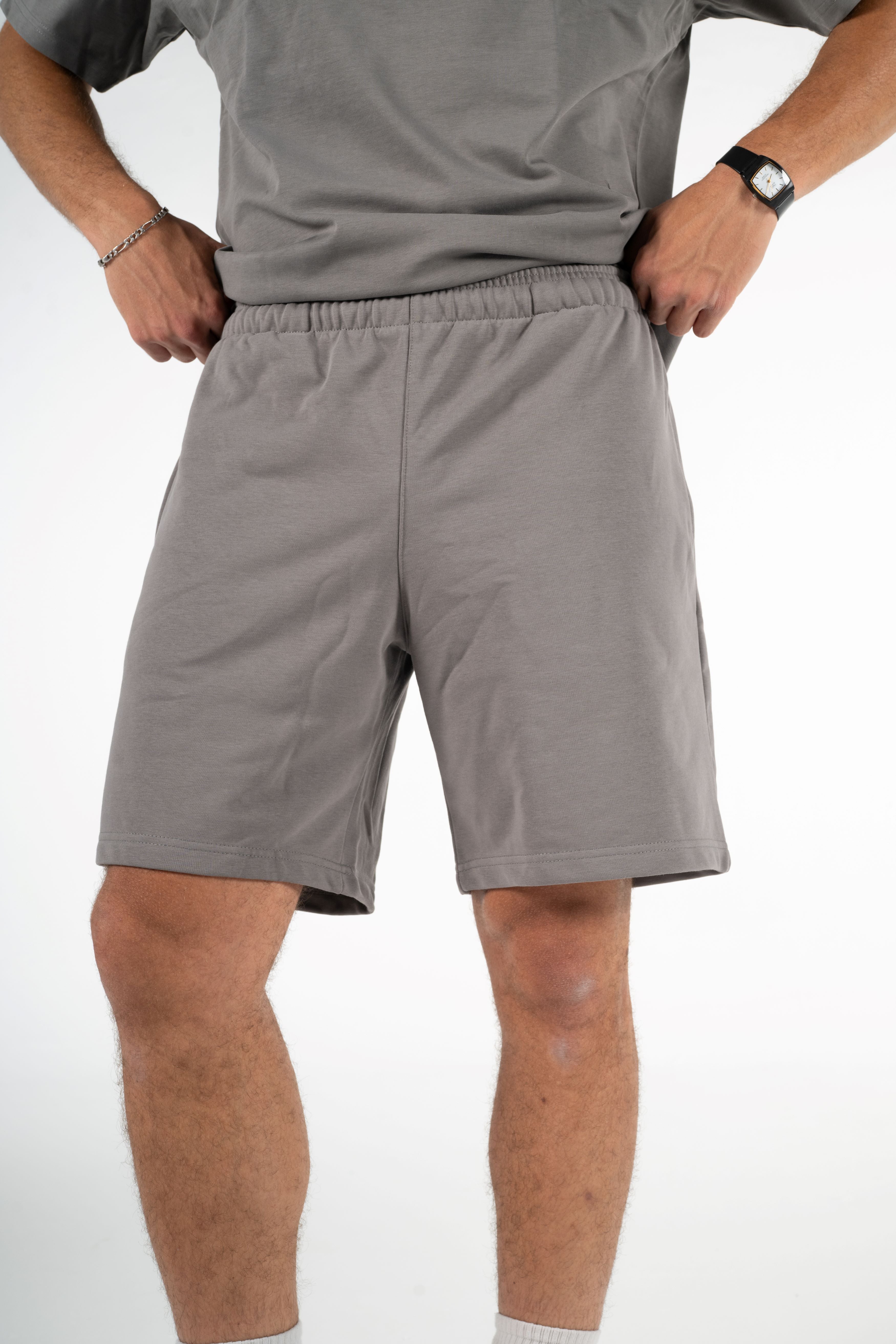 GRAY SHORT