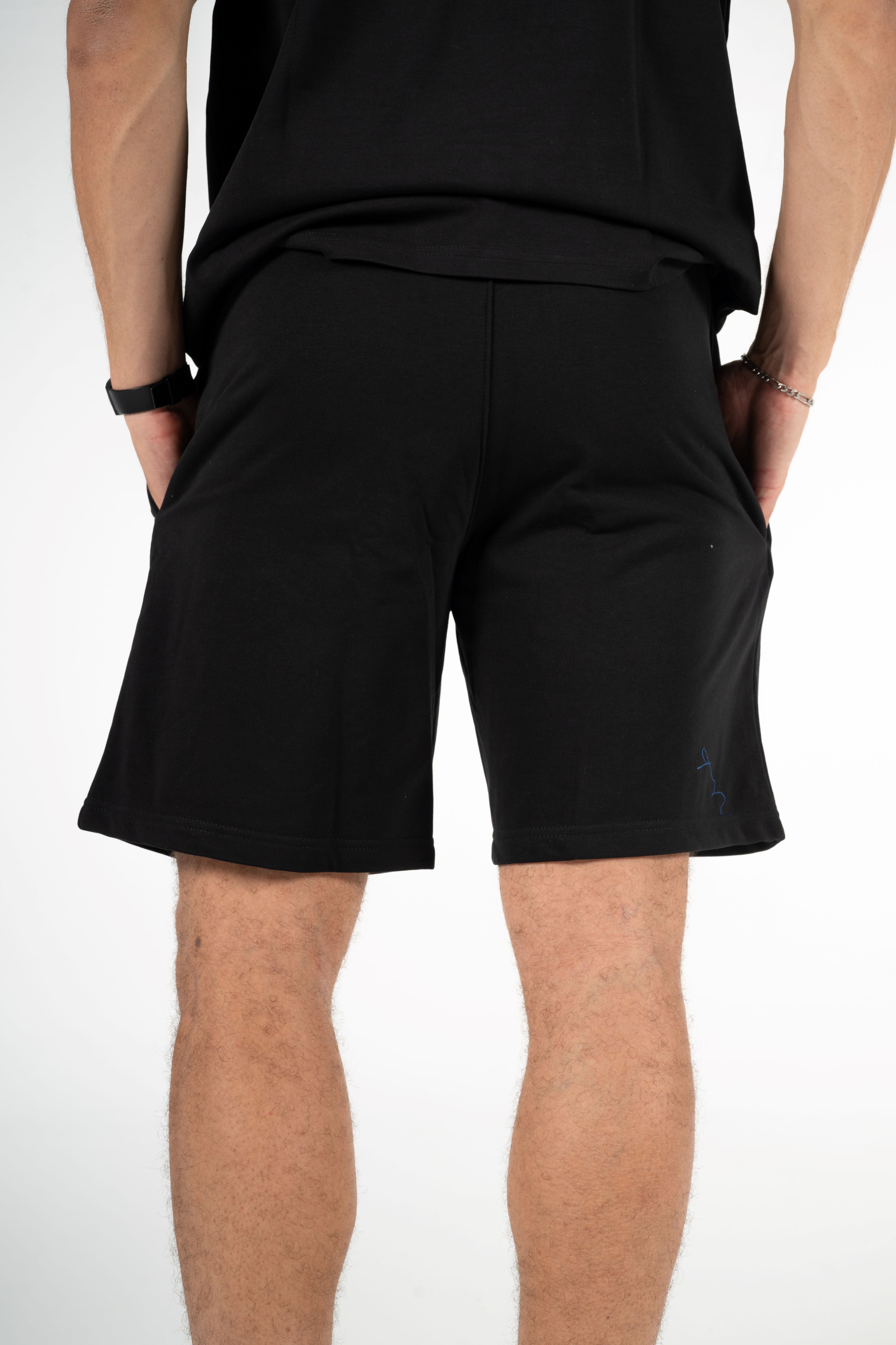BLACK SHORT