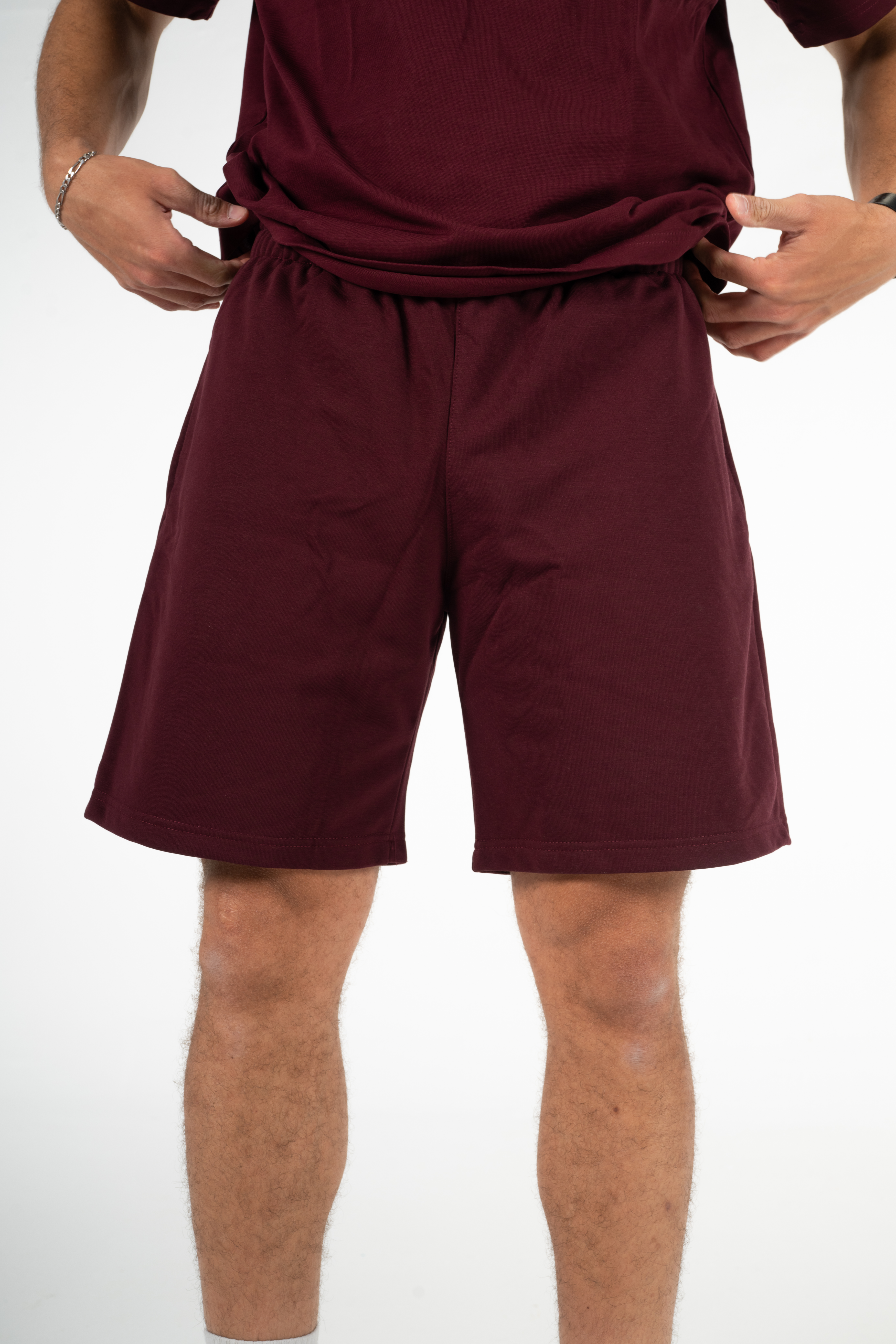 BURGUNDY SHORT
