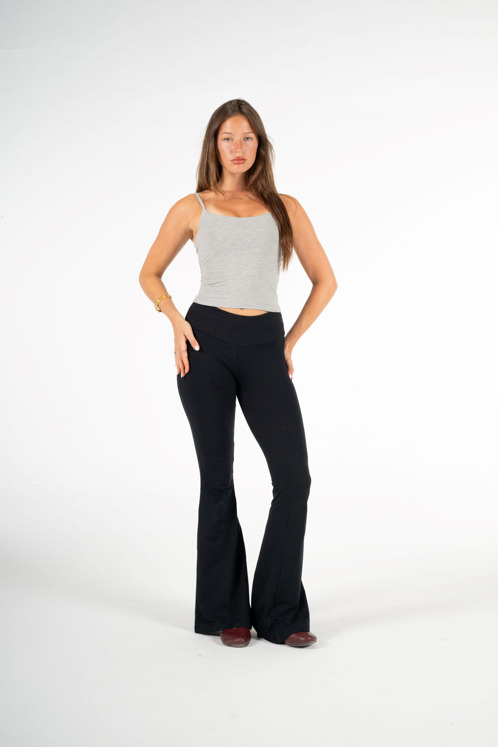STONE THIN STRAP TOP
