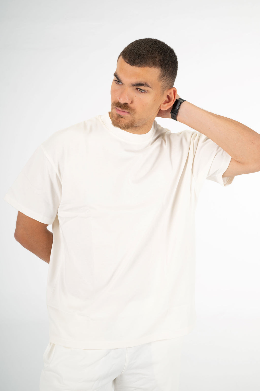 WHITE BOX FIT T-SHIRT