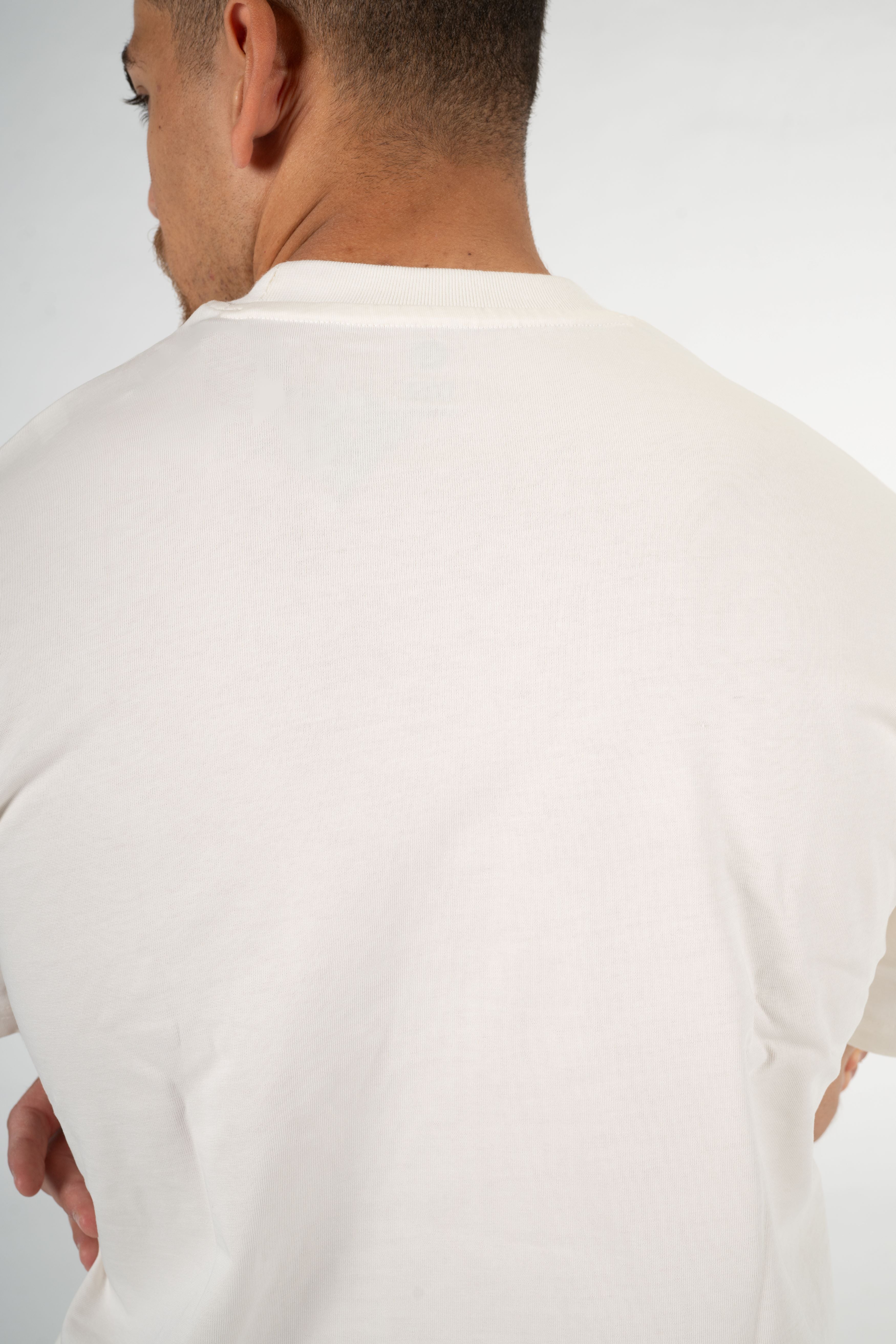 WHITE BOX FIT T-SHIRT